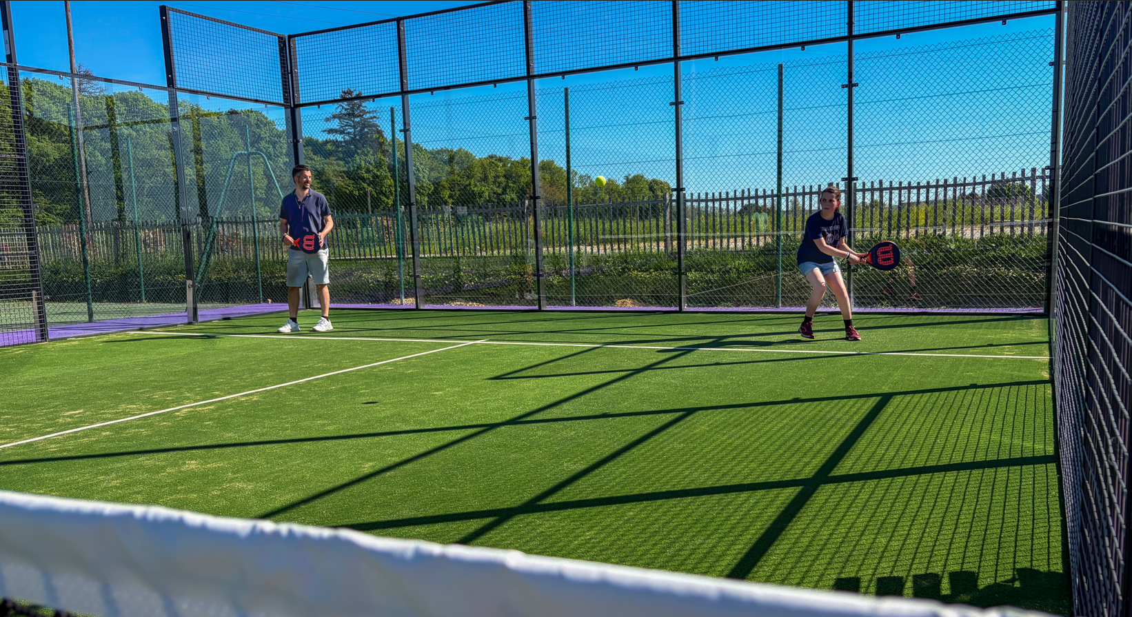 Initiation padel à Saint-Martin-du-Mont